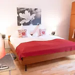 B&B Cabinett 1876 트리텐하임